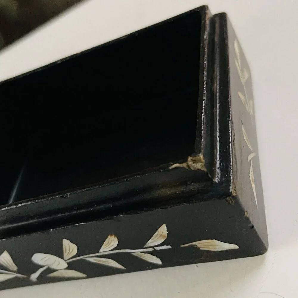 Chinese Mother of Pearl Wood Lacquer Box Old Man Floral Asian Trinket Decor